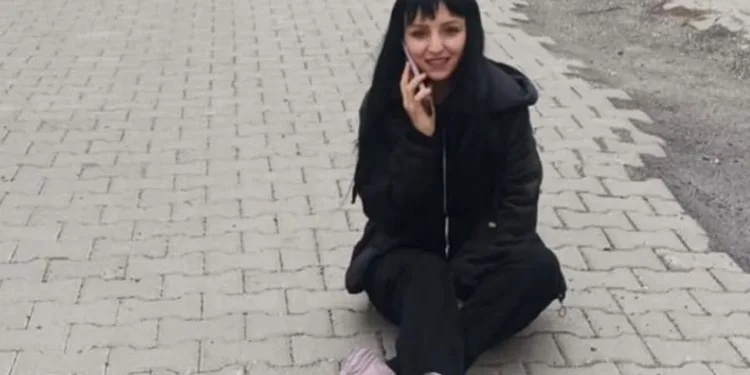 Eşi tarafından bıçaklanan kadın yaşam mücadelesini kaybetti