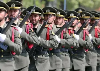 İran Devrim Muhafızları: “ABD-İsrail hedeflerine yönelik 17. saldırı dalgasında 40’tan fazla füze ateşlendi”