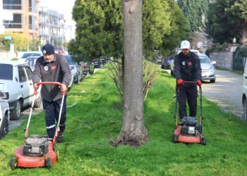Erenler’de bayram temizliği mesaisi başladı