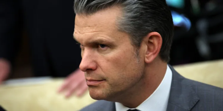 ABD Savunma Bakanı Hegseth’ten İsrail’e: “Sonuna kadar devam edin”