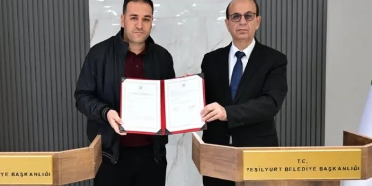 Topsöğüt’te inşa edilecek taziye evi için protokol imzalandı