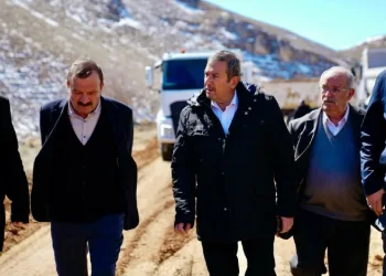 Darende’de stabilize yol çalışmaları için saha incelemesi