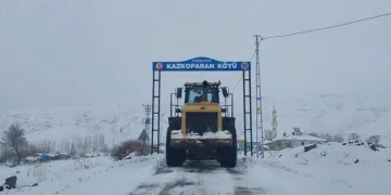 Iğdır’da karla mücadelede başarı: Kapalı köy yolu kalmadı