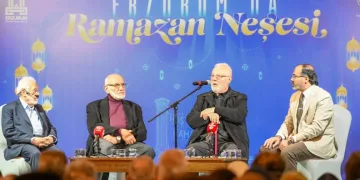 Tarihi mekanda “Medreseden Üniversiteye Erzurum’da İlim” konuşuldu