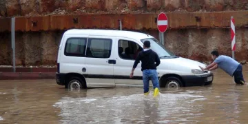 Gaziantep’te yollar göle döndü