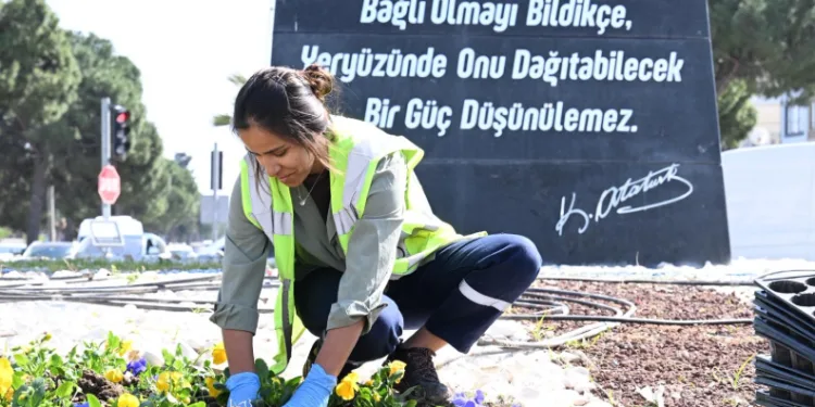 Büyükşehir’den Didim’de bayram temizliği
