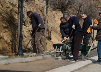 Akdağmadeni’nde Bahar Temizliği