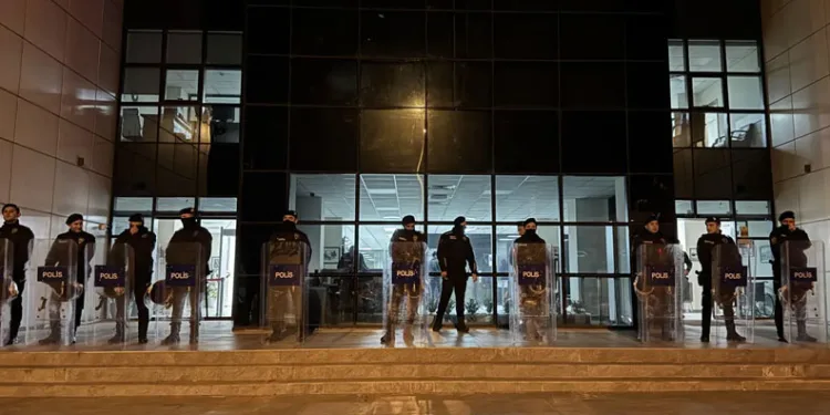 CHP’li Uşak ve Marmaris belediyelerine operasyon: 24 gözaltı