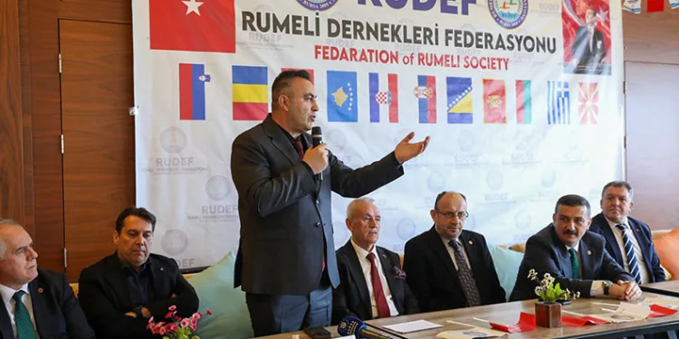 Rumeli Balkan Türkleri, bayramlaştı