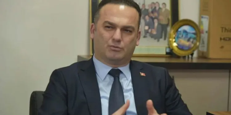 CHP’de “Hasbi Dede” Kararı: Oy Birliğiyle İhraç Edildi!