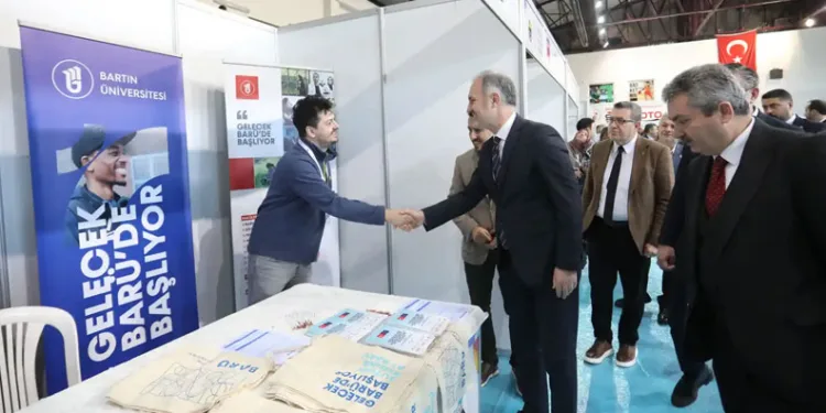 İnegöl’de 8. Üniversite Ve Meslek Tanıtım Günleri Başladı