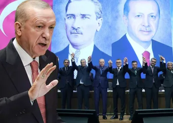 AK Parti’de Büyük Katılım: 4 Belediye Başkanı Saf Değiştiriyor