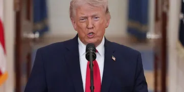 Trump: İran’ı Taş Devrine Götüreceğiz!