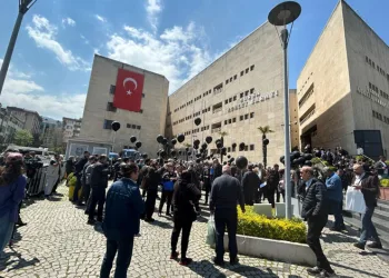 Bursa’da Atış Yapı Mağdurları Ayakta: “Evlerimizi İstiyoruz, Süreç Hızlandırılsın!”