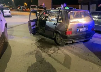 Direksiyon başında kalp krizi geçirince kaza yaptı