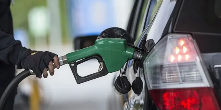 Akaryakıt Zammı İptal Edildi: Benzin ve Motorinde Fiyatlar Sabit Kaldı