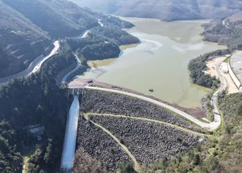 Bursa’da barajların kapakları açıldı