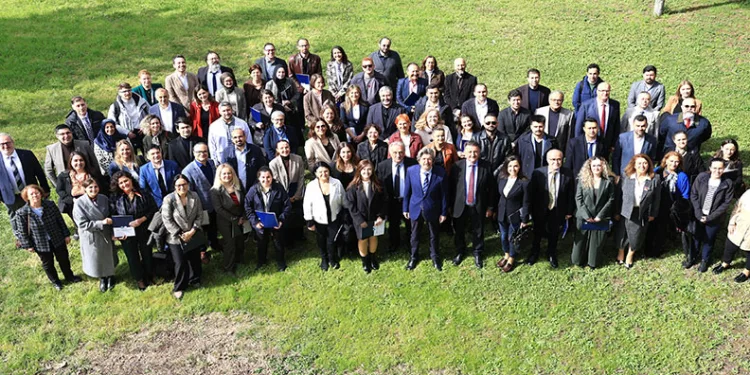Bursa’da şehrin üzerine sis çöktü
