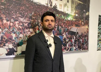 Bursa’da şehrin üzerine sis çöktü