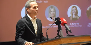 Büyükşehir’den çiftçiye hayat veren destek