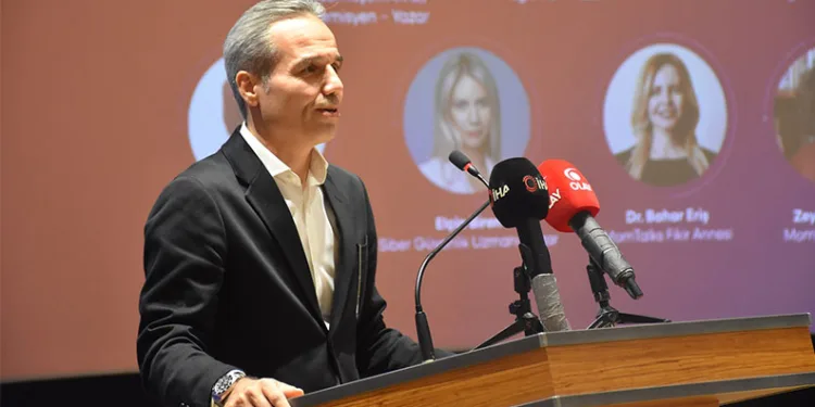 Büyükşehir’den çiftçiye hayat veren destek