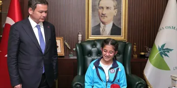 Nisan sonunda Uludağ’da kış geri döndü