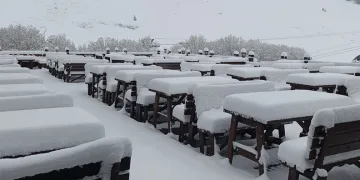 Nisan sonunda Uludağ’da kış geri döndü