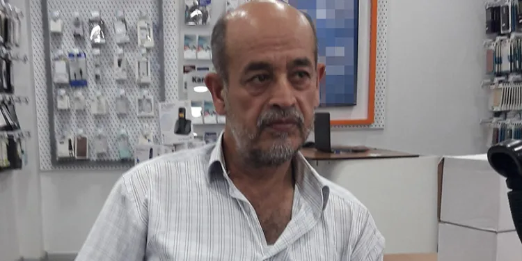 İki katlı ev alev alev yandı
