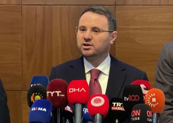 ”Türkiye istikrarını koruyan ve güçlenmeye devam eden bir ülkedir’’