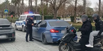Şanlıurfa’da son kullanım tarihi geçmiş tonlarca gıda ürünü ele geçirildi