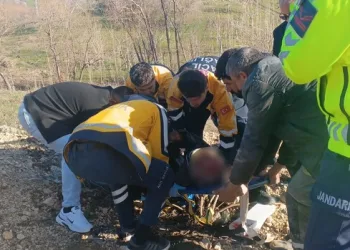 Şanlıurfa’da son kullanım tarihi geçmiş tonlarca gıda ürünü ele geçirildi