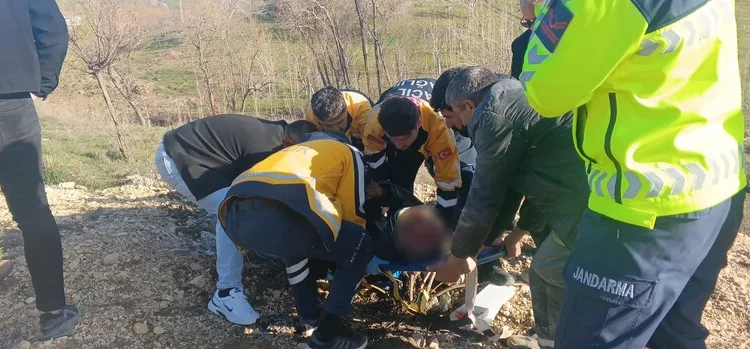 Şanlıurfa’da son kullanım tarihi geçmiş tonlarca gıda ürünü ele geçirildi