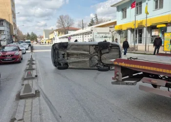 Şanlıurfa’da son kullanım tarihi geçmiş tonlarca gıda ürünü ele geçirildi