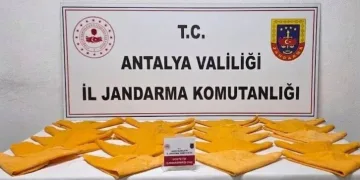 Adana’da 4 ruhsatsız silah ele geçirildi