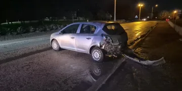 Aracına çarpan kamyonet için polis çağırdı hatalı parktan ceza yedi