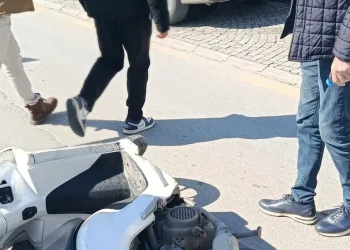 Ayvalık’ta kaçak içki ve uyuşturucudan 2 tutuklama