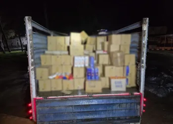 Beyoğlu’nda “yardım” yalanıyla yankesicilik yaptılar, suçüstü yakalandılar