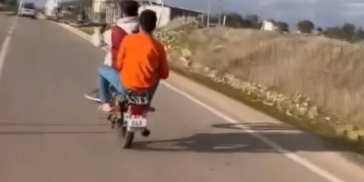 Kahramanmaraş’ta akrobatik hareketler yapan motosikletliye 47 bin TL ceza