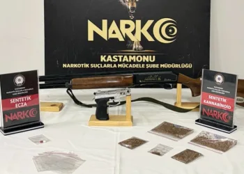 Kahramanmaraş’ta akrobatik hareketler yapan motosikletliye 47 bin TL ceza