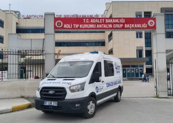 Kahramanmaraş’ta akrobatik hareketler yapan motosikletliye 47 bin TL ceza