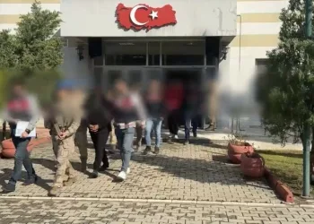 Motosikletin önünü kaldırarak yaptığı paylaşım 46 bin TL’ye mal oldu