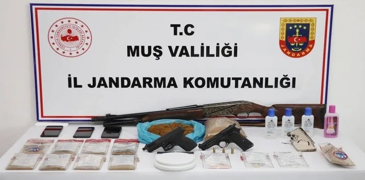 Okul saldırısında hayatını kaybeden Yusuf Tarık son yolculuğuna uğurlandı