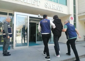 Okul saldırısında hayatını kaybeden Yusuf Tarık son yolculuğuna uğurlandı