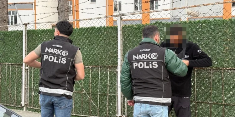 Okul saldırısında hayatını kaybeden Yusuf Tarık son yolculuğuna uğurlandı