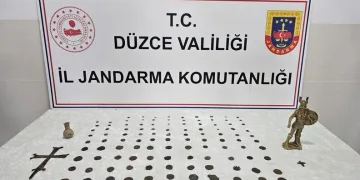 Okul saldırısında hayatını kaybeden Yusuf Tarık son yolculuğuna uğurlandı