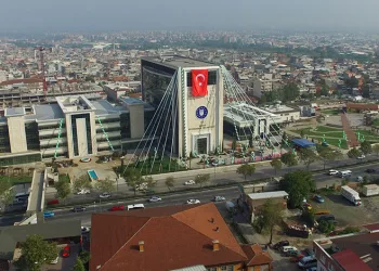 Bursa Büyükşehir Belediyesi’nde ödemeler durduruldu izinler iptal edildi