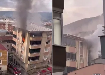 Bursa’da apartman dairesinde çıkan yangın, mahalleyi ayağa kaldırdı