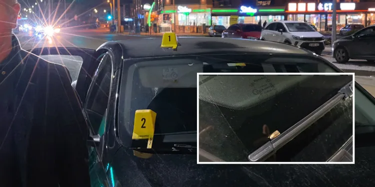 Seyir halindeki otomobile yorgun mermi isabet etti
