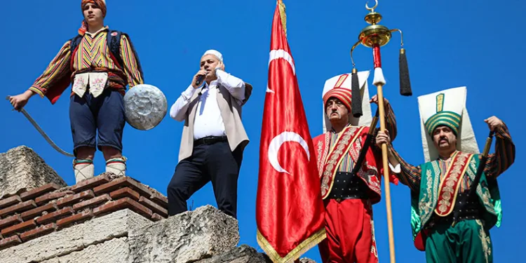 Bursa’da fethin 700. yılı coşkusu