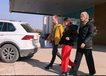 Bursa’da genç kızların bıçaklı kavgası
